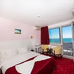 Parc 4* מאמאיה
