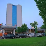 Hotel Parc 4*