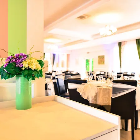 Parc Hotel 4*